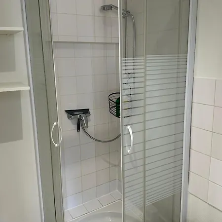 Les Lilas Gare Centre 2 Pers Apartment *